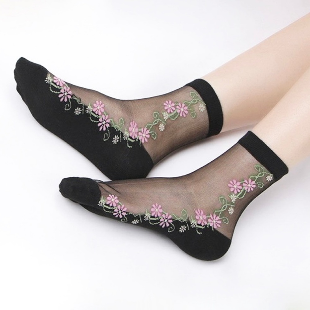 Flower Embroidered black ultra sheer ankle sock